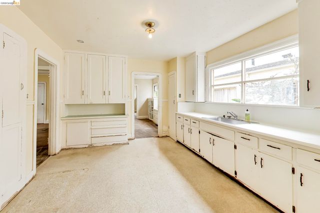 1839 Dwight Way, Berkeley, CA 94703
