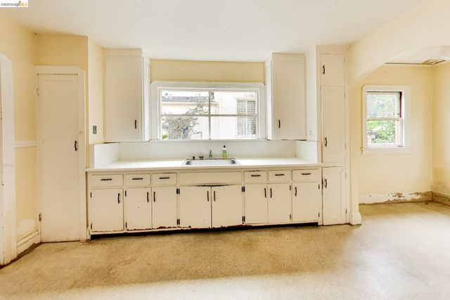 1839 Dwight Way, Berkeley, CA 94703