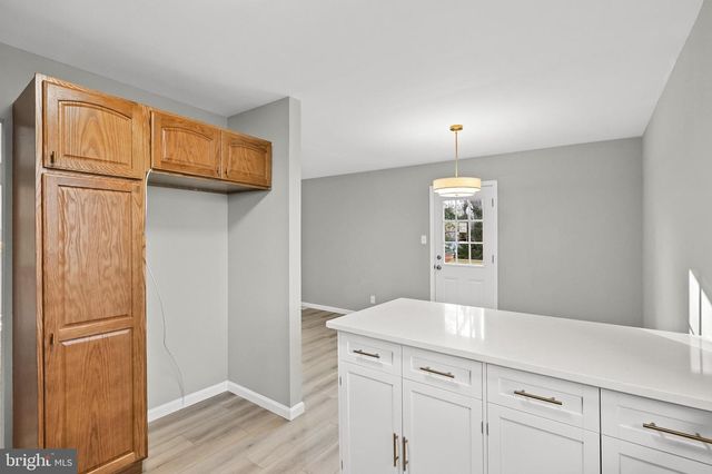 52 TAUNTON RD, Medford, NJ 08055