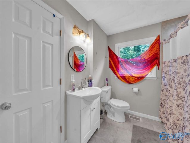 6007 Carmel Drive, Huntsville, AL 35810