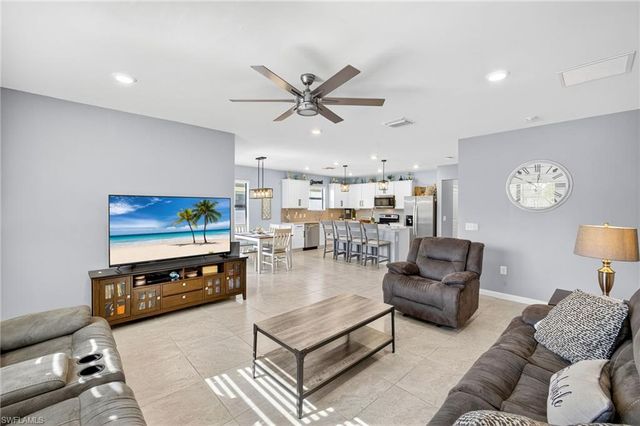 16016 Shoebutton CT, North Fort Myers, FL 33917