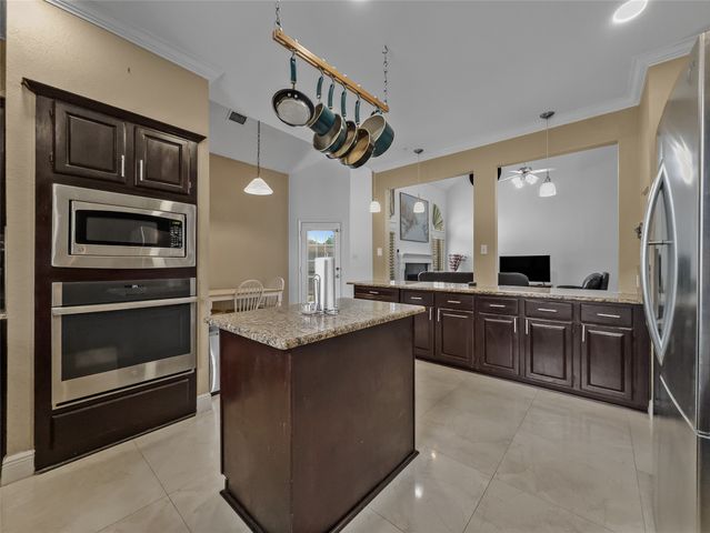 2317 Wellesly Road, Rowlett, TX 75089