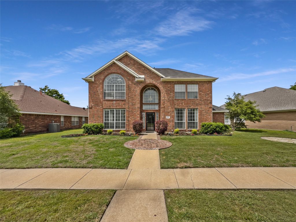2317 Wellesly Road, Rowlett, TX 75089