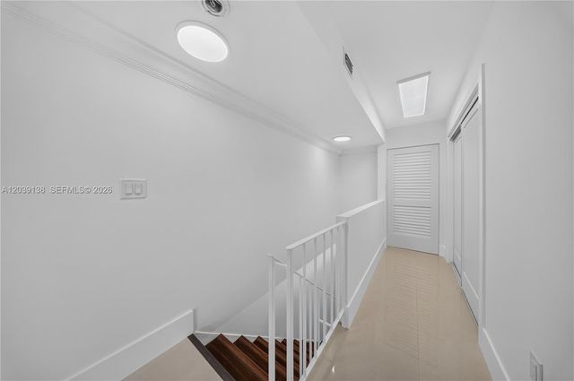 9351 Fontainebleau Boulevard B415, Miami, FL 33172