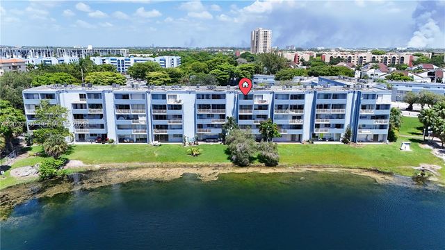 9351 Fontainebleau Boulevard B415, Miami, FL 33172