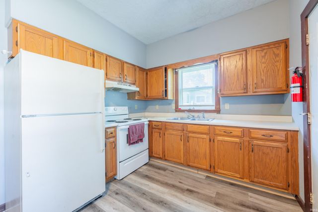 1413 S Rogers Street, Bloomington, IN 47403