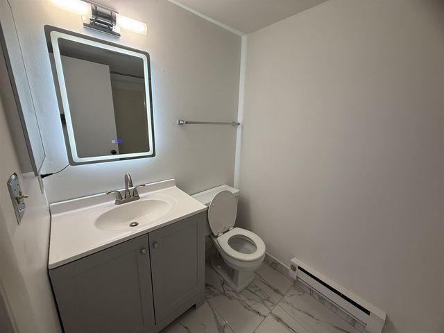 1476 W Chateau Vert, Ypsilanti, MI 48197