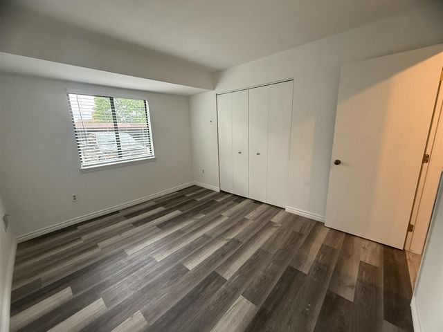 1476 W Chateau Vert, Ypsilanti, MI 48197