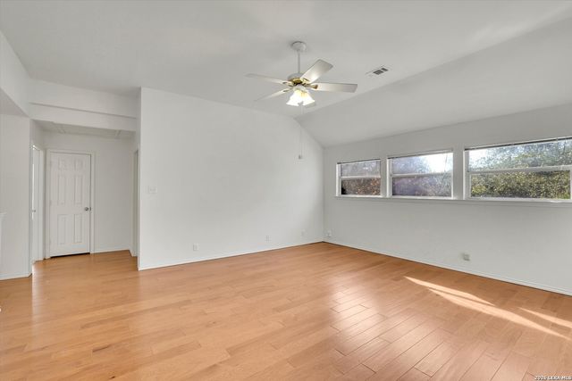 1210 Ambridge St, San Antonio, TX 78258