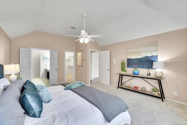 1210 Ambridge St, San Antonio, TX 78258