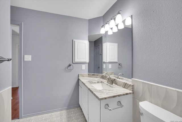 1210 Ambridge St, San Antonio, TX 78258