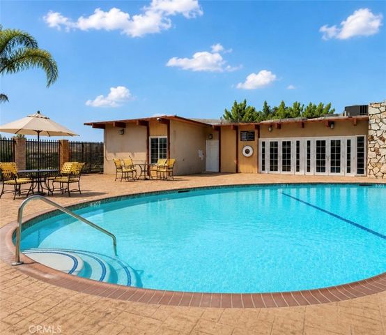 2131 W San Bernardino Drive 35, West Covina, CA 91790