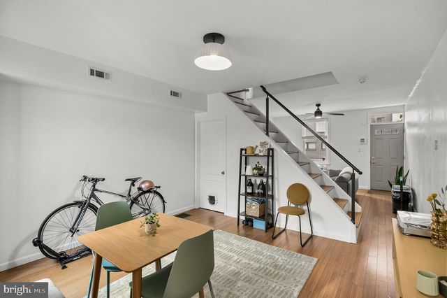 2439 E LETTERLY ST, Philadelphia, PA 19125