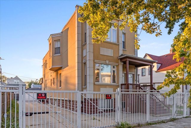 2028 N Hamlin Avenue 2, Chicago, IL 60647