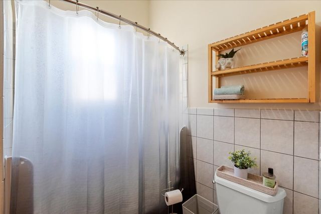 2028 N Hamlin Avenue 2, Chicago, IL 60647