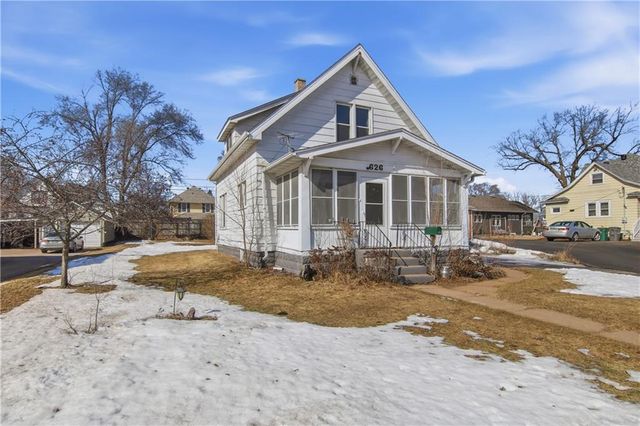 626 Spring Street, Eau Claire, WI 54703