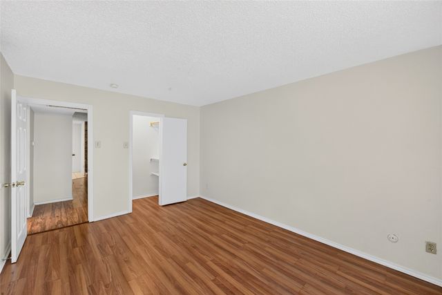 5840 Spring Valley 305, Dallas, TX 75254