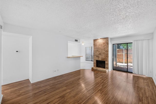 5840 Spring Valley 305, Dallas, TX 75254