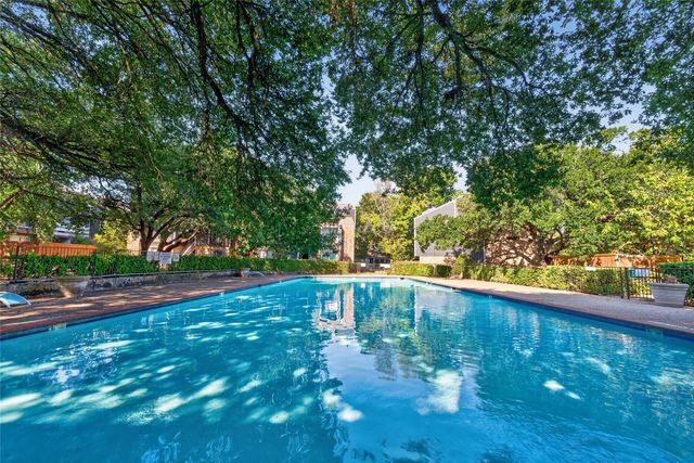 5840 Spring Valley 305, Dallas, TX 75254