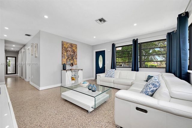 19601 Belview Drive, Cutler Bay, FL 33157