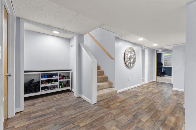 208 97th Avenue NW, Coon Rapids, MN 55433