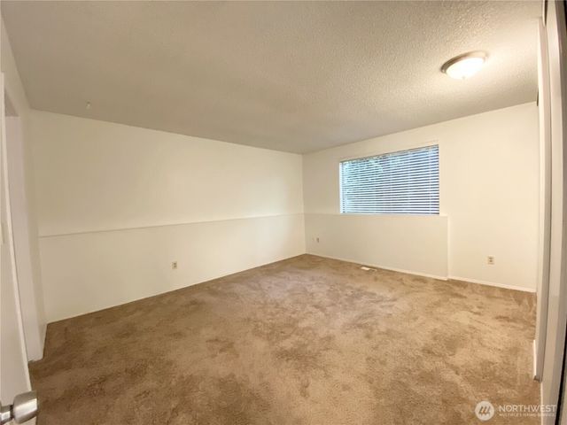16518 NE 85th Street, Redmond, WA 98052