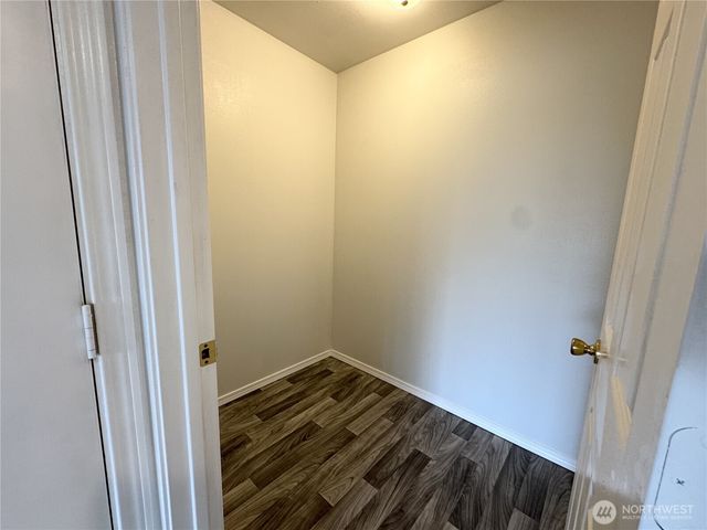 16518 NE 85th Street, Redmond, WA 98052