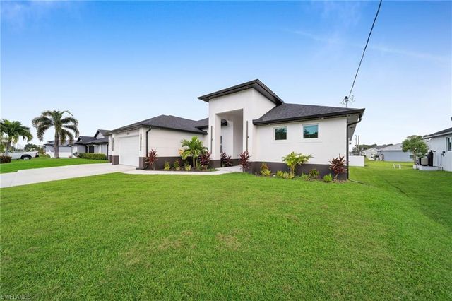 3315 Andalusia BLVD, Cape Coral, FL 33909