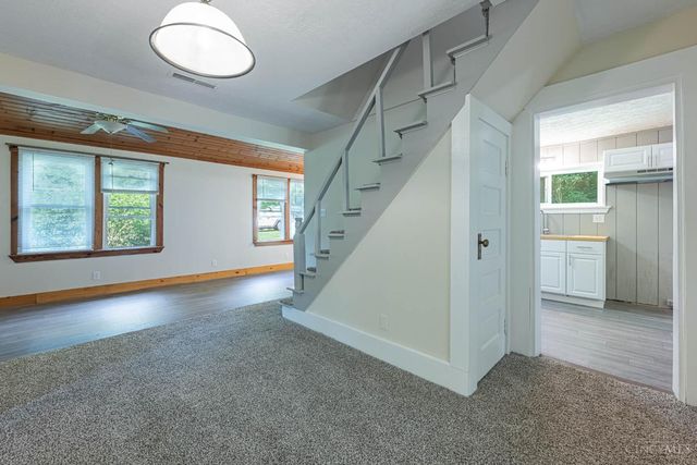 989 E Ogden Road, Adams Twp, OH 45177