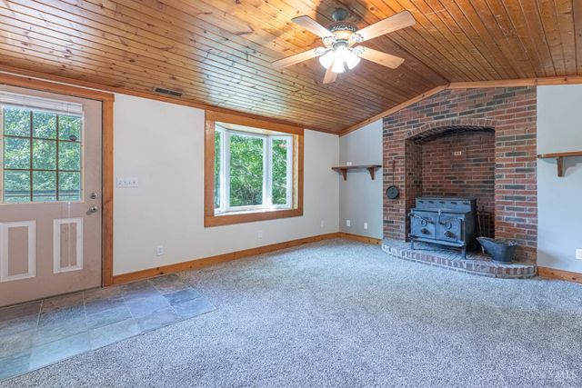 989 E Ogden Road, Adams Twp, OH 45177