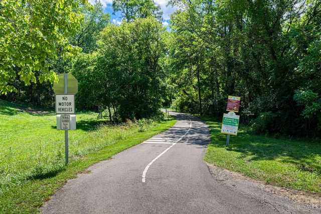 989 E Ogden Road, Adams Twp, OH 45177