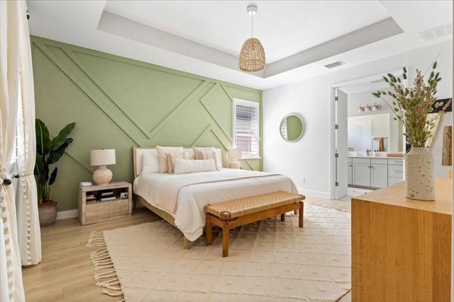 2017 WOODLEAF HAMMOCK COURT, Bradenton, FL 34211