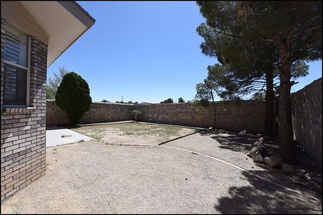 11466 Napolske Court, El Paso, TX 79936