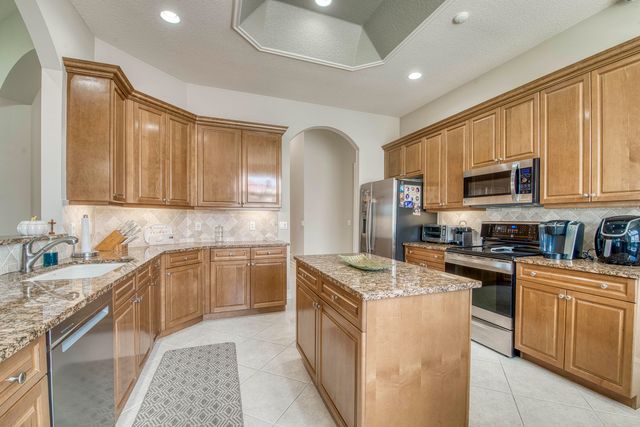 7583 Orchid Hammock Drive 5c, West Palm Beach, FL 33412