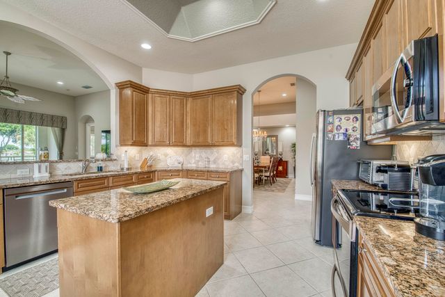 7583 Orchid Hammock Drive 5c, West Palm Beach, FL 33412