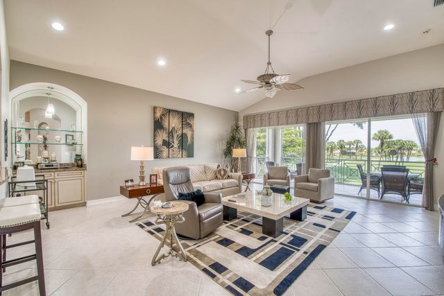 7583 Orchid Hammock Drive 5c, West Palm Beach, FL 33412