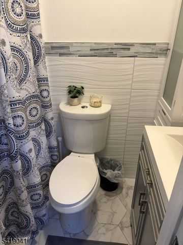 35 Franklin Ave, Clifton City, NJ 07011