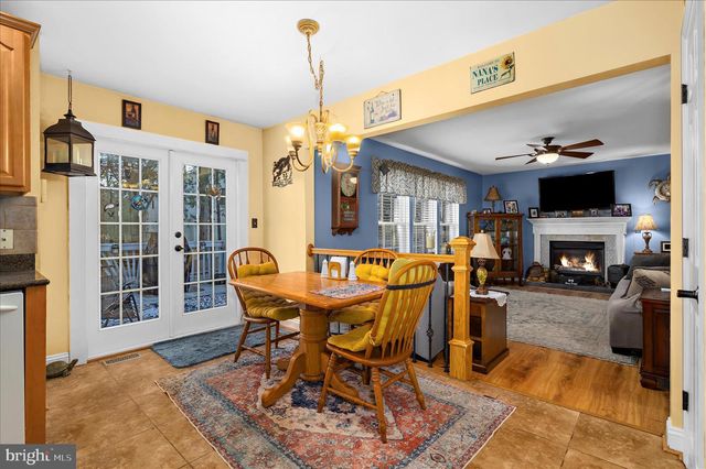 8003 FOXGREEN CT, Glen Burnie, MD 21061