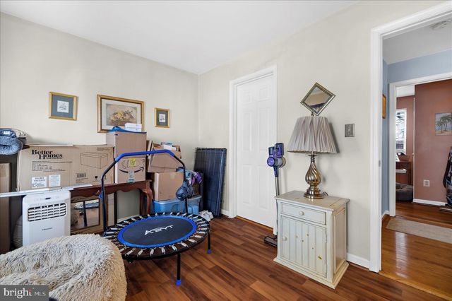 8003 FOXGREEN CT, Glen Burnie, MD 21061