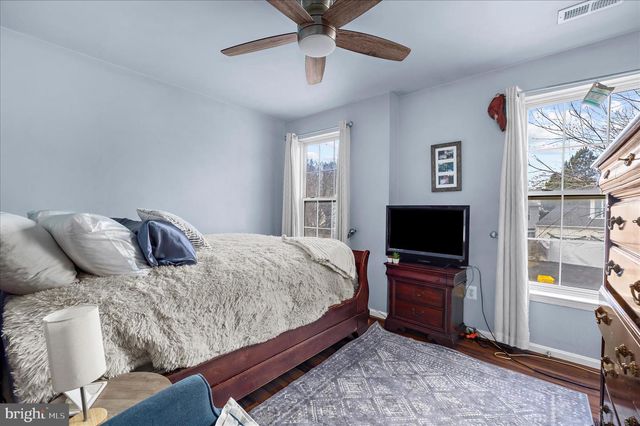 8003 FOXGREEN CT, Glen Burnie, MD 21061