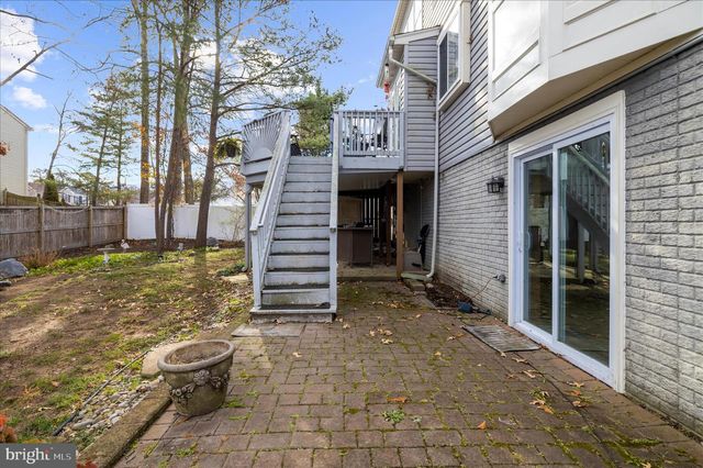 8003 FOXGREEN CT, Glen Burnie, MD 21061