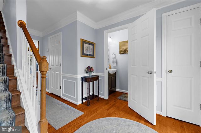 8003 FOXGREEN CT, Glen Burnie, MD 21061