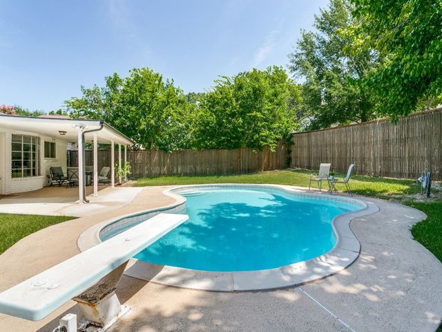 3120 Spring Grove Drive, Bedford, TX 76021