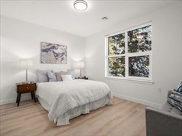 1151 Walnut Street 301, Newton, MA 02461