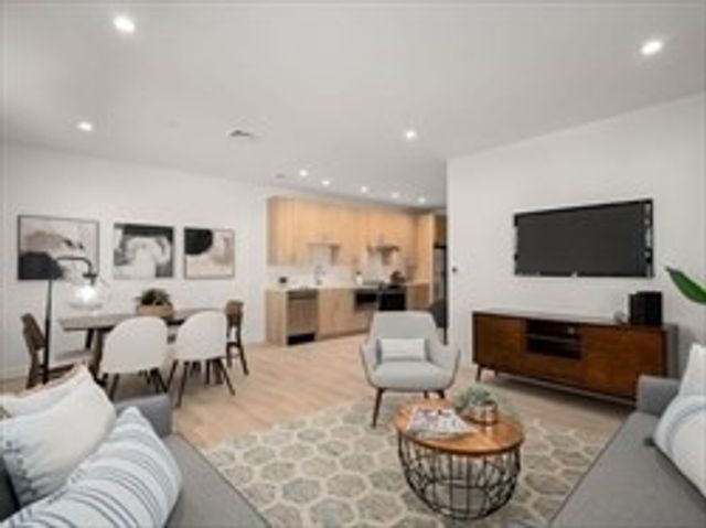 1151 Walnut Street 301, Newton, MA 02461