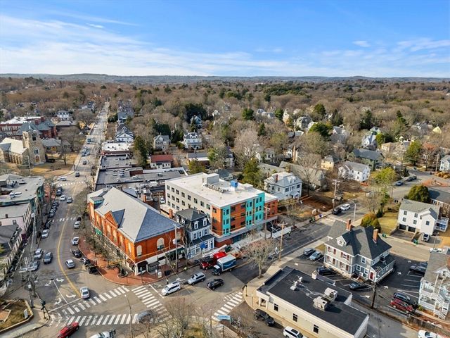 1151 Walnut Street 301, Newton, MA 02461
