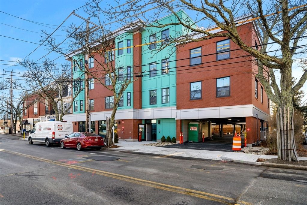 1151 Walnut Street 301, Newton, MA 02461