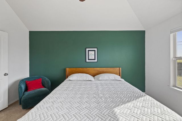 482 Travertine TRL, Buda, TX 78610