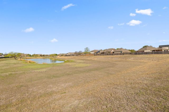 482 Travertine TRL, Buda, TX 78610