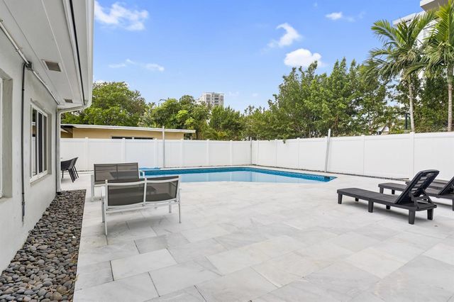 3025 Center Avenue, Fort Lauderdale, FL 33308